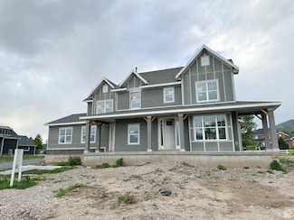 554 W Cottle Ln, Farmington, UT 84025
