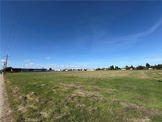 2051 Wardrobe Ave, Merced, CA 95341