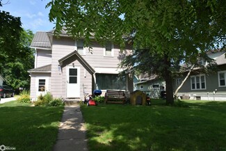 715 N Oak St, Iowa Falls, IA 50126