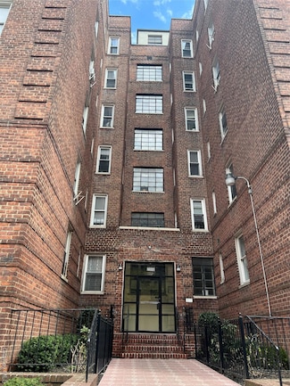 2080 Barnes Ave Unit 4C, Bronx, NY 10462