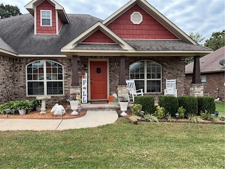 1681 Cavalry Ln, Prairie Grove, AR 72753