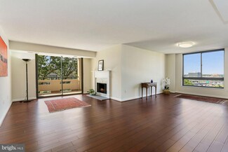 1808 Old Meadow Rd Unit 1114, McLean, VA 22102