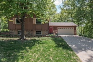 13587 70th Ave N, Osseo, MN 55311