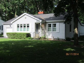 410 Earl Ave, Joliet, IL 60436