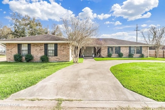 1203 Noah Ln, Opelousas, LA 70570