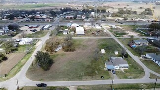 7224 County Road 5220, D'Hanis, TX 78850