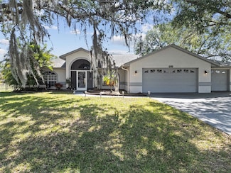 100 Oak Knolls Cir, Sebring, FL 33876