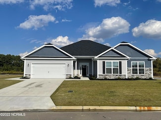 443 Seashore St, Grimesland, NC 27837