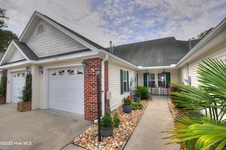 505 Sunset Oaks Ln, Sunset Beach, NC 28468