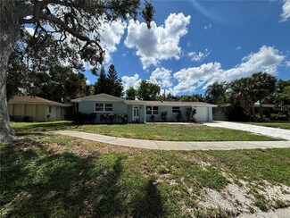 3020 Bispham Rd, Sarasota, FL 34231