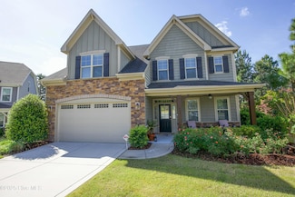 140 Old Clubhouse Ln, Southern Pines, NC 28387