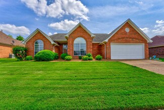 6731 Olivia Forest Rd, Memphis, TN 38141