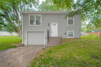 1622 N Emery St, Independence, MO 64050