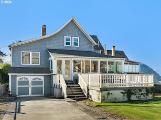 75 12th Ave, Seaside, OR 97138