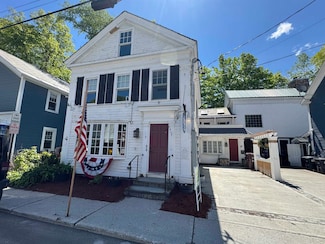 5 N Main St, Wilmington, VT 05363