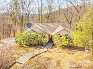 378 E Sondley Dr, Asheville, NC 28805