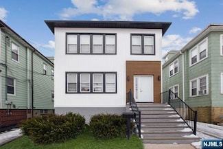 248 2nd St Unit 2nd fl, Palisades Park, NJ 07650