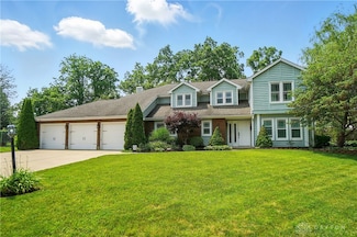 575 Foliage Ln, Springboro, OH 45066