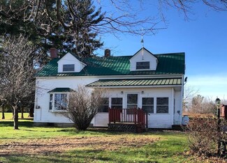 73 Russell Rd, Swanton, VT 05488