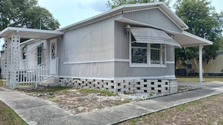 432 Tulip Dr, Fruitland Park, FL 34731