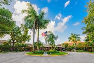 9601 Sunrise Lakes Blvd Unit 106, Sunrise, FL 33322