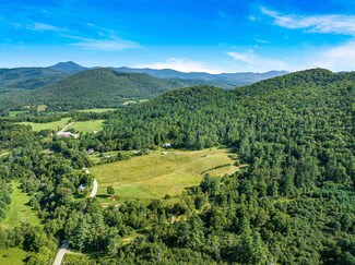 2427 Hillview Rd, Richmond, VT 05477