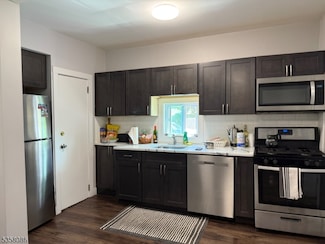 41 New St Unit 1, Nutley, NJ 07110
