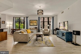 400 Massachusetts Ave NW Unit 320, Washington, DC 20001