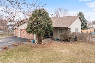25725 11th St W, Zimmerman, MN 55398