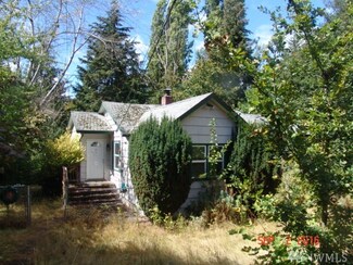 4308 Heather Ln, Bremerton, WA 98312