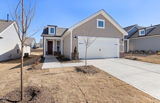 1825 Hydrangea Way, Fuquay-Varina, NC 27592