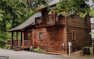 890 Brittney Dr, Blue Ridge, GA 30513