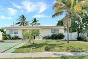 71 NE 56th Ct, Fort Lauderdale, FL 33334