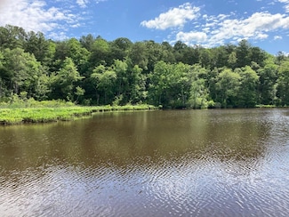 000 Rock Fish Rd, Heathsville, VA 22473