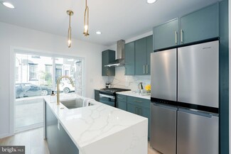 2923 Cambridge St, Philadelphia, PA 19130