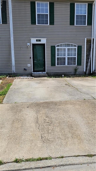 3513 Radford Cir, Chesapeake, VA 23321