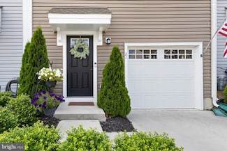 21 Burr St, Williamstown, NJ 08094