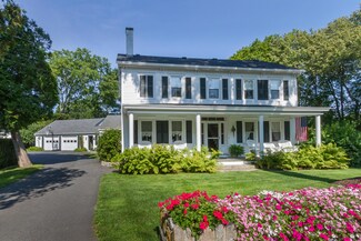 1137 Main St, Mount Desert, ME 04660
