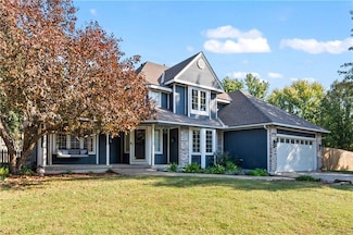 15390 Pin Oak Dr, Basehor, KS 66007