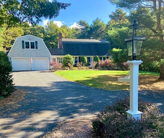 501 County Rd, Pocasset, MA 02559