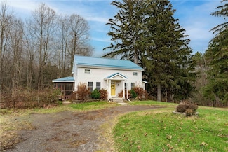 6799 Sergeant Rd, Sodus, NY 14551