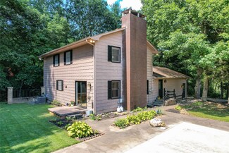 64 Merrill Place, Fairview, NC 28730