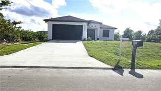 4003 6th St SW, Lehigh Acres, FL 33976