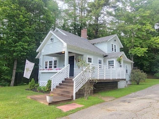 12 Allen St, Wilton, ME 04294