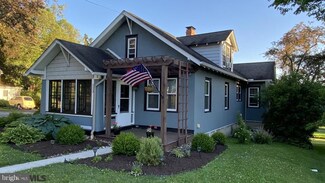 523 Ogden Ave, Clearfield, PA 16830
