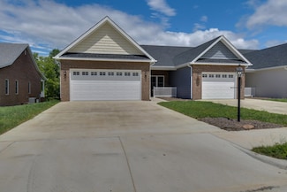 36 Fossil Dr, Stuarts Draft, VA 24477