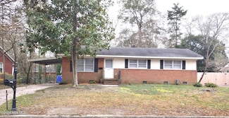 2704 Tryon Dr, Greenville, NC 27858