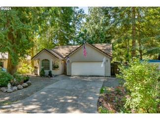 65540 E Timberline Dr E, Rhododendron, OR 97049
