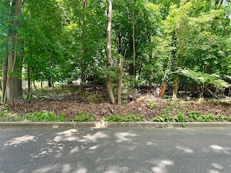 0 Oak Ave Unit KEY867375, Smithtown, NY 11787