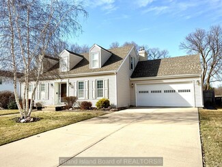 1714 Coventry Ln, Grand Island, NE 68801